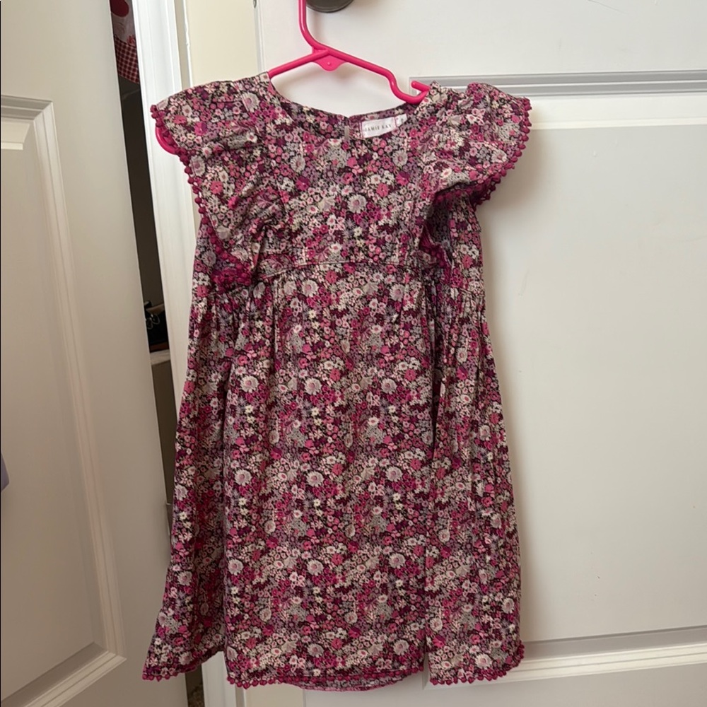 Jamie Kay Pink Floral Flutter-Sleeve Dress with matching sun hat 💖
